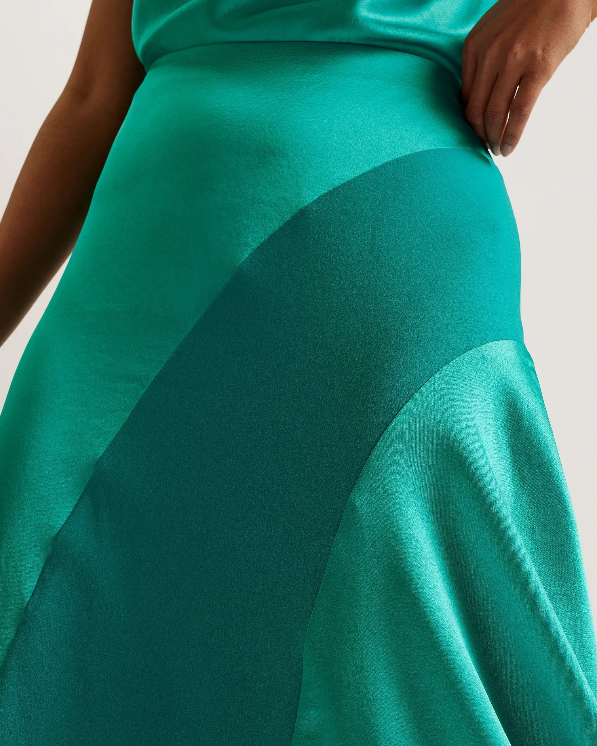 Bolsena Asymmetric Satin Midi Skirt Brt-Green