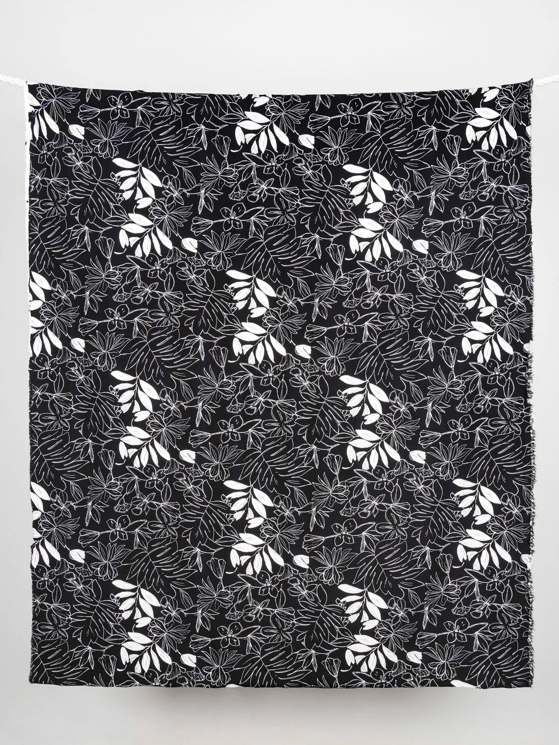 Floral Print Stretch Viscose Twill Deadstock - White   Black