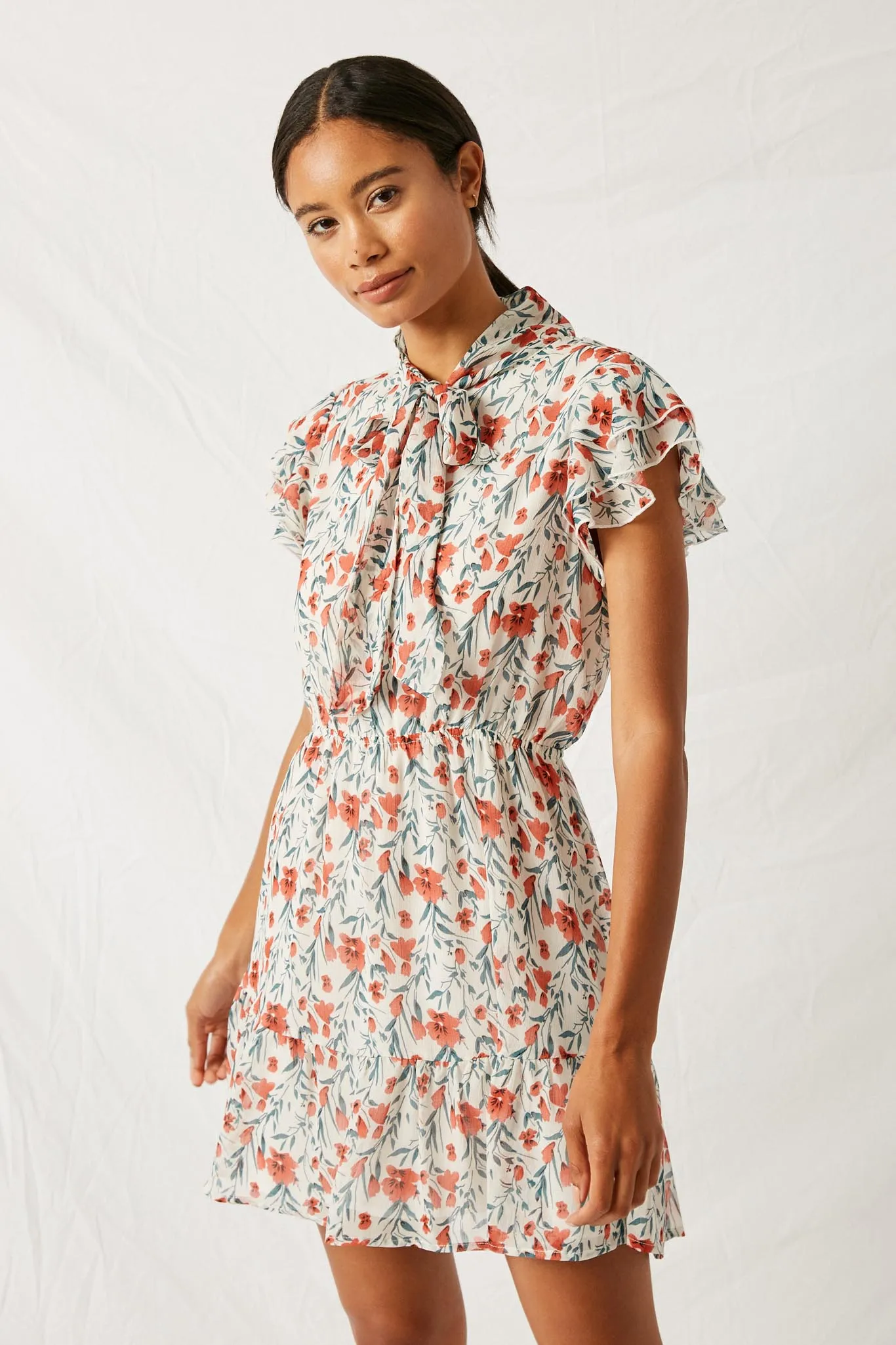 Floral Tie-Collar Ruffle Dress