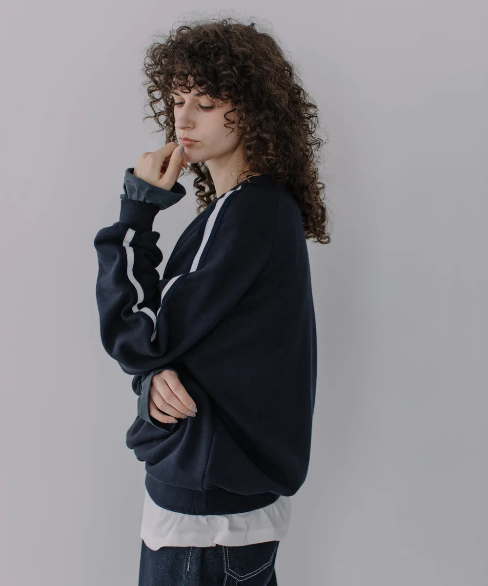 line sweat tops