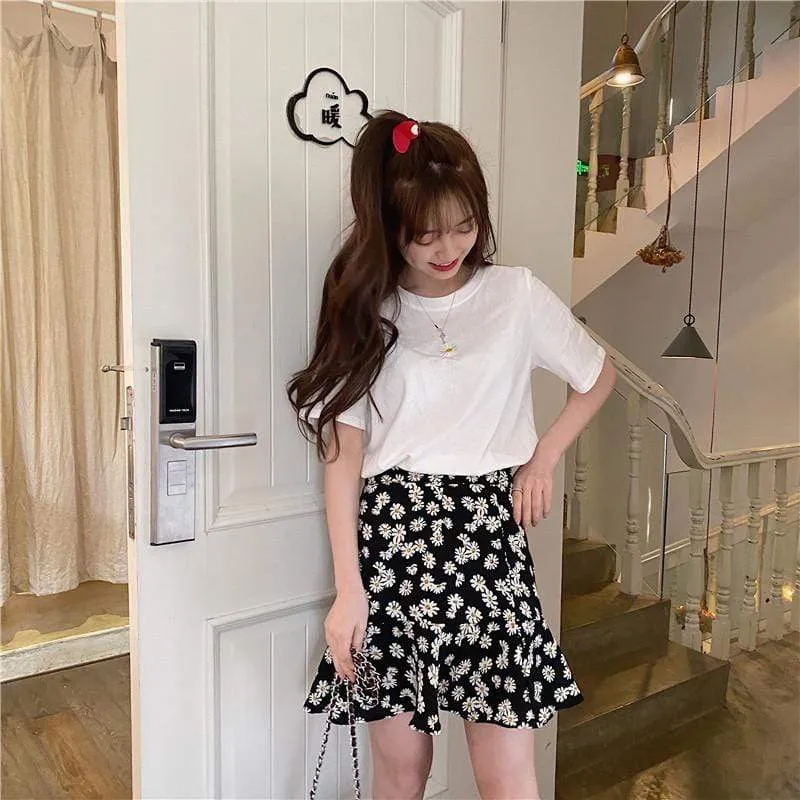 Women's Cute Daisy Printed Skirts